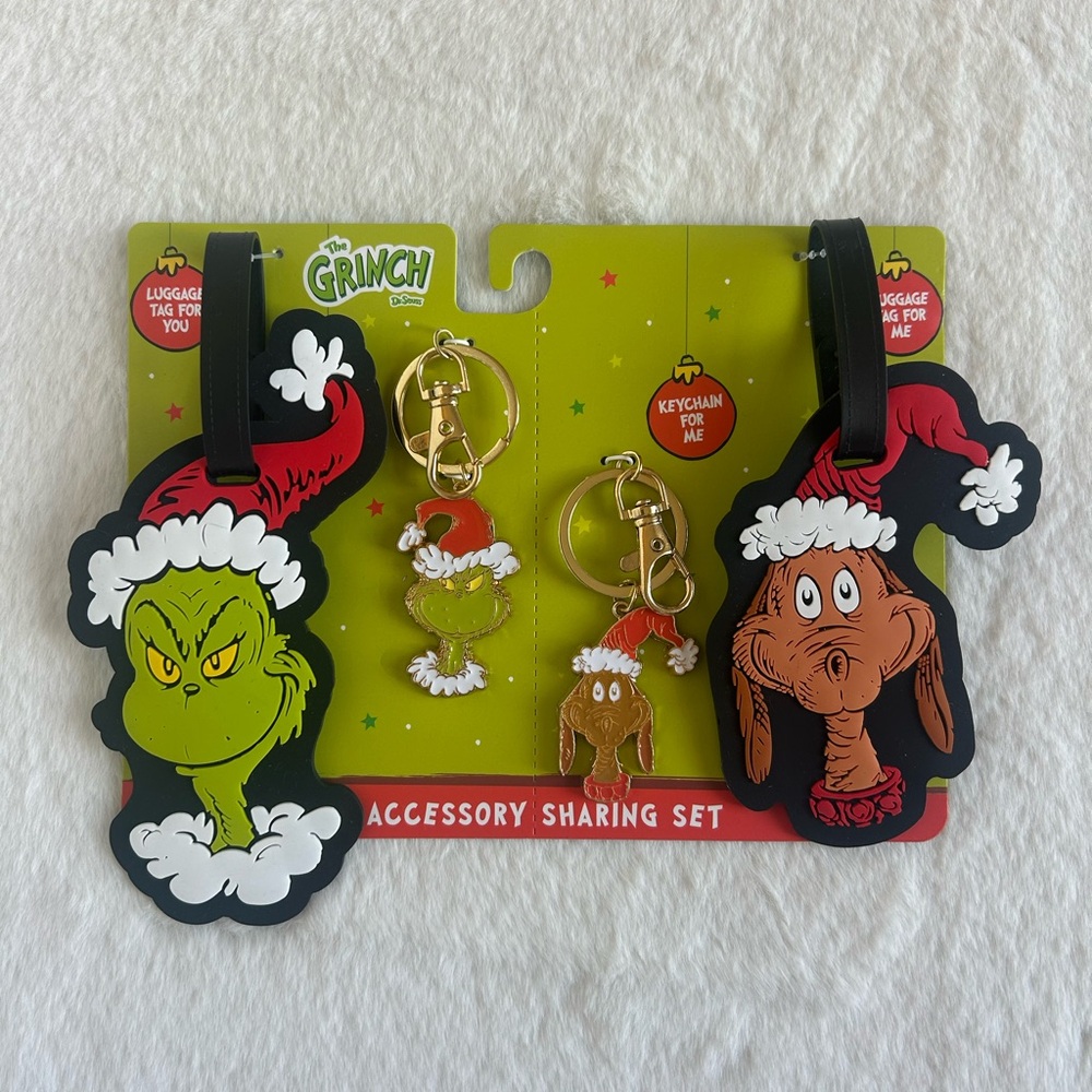 The Grinch & Max Luggage Tags & Metal Keychains Accessory Sharing Set NWT travel